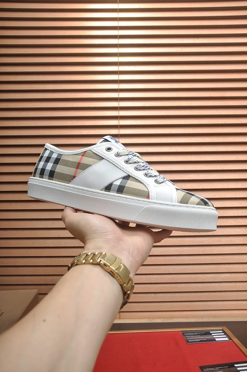 Men's shoes💰460💶【Burberry】Classic low-top sneakers｜Imported cowhide with classic plaid fabric｜Cow leather lining｜Original outsole｜Fine workmanship and comfortable to wear Size: 38-44 (customized at 45)